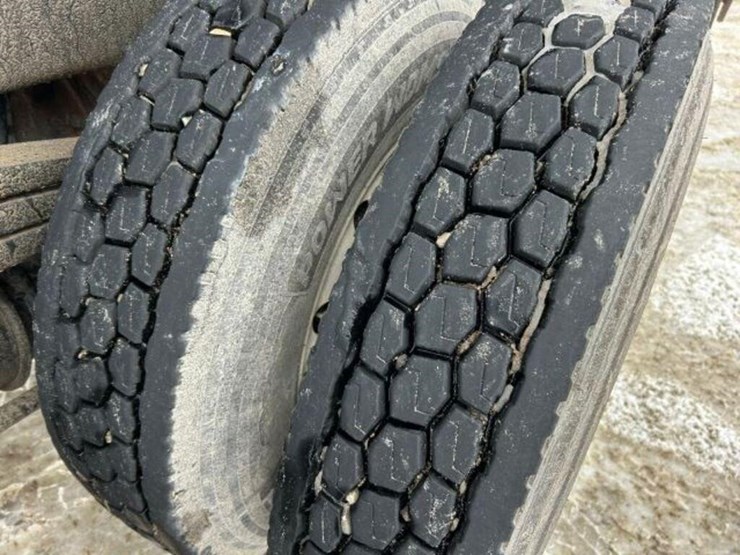 2017-western-star-4700-image-81