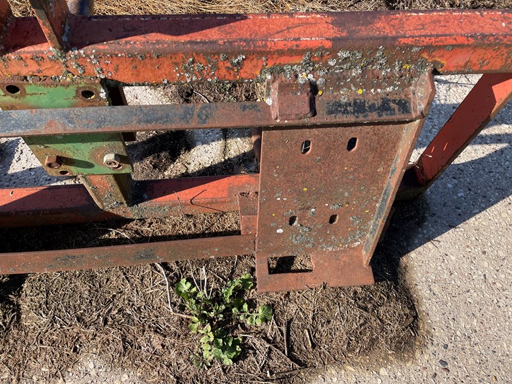 #6050-•-skid-steer-mount-bale-mover-image-14