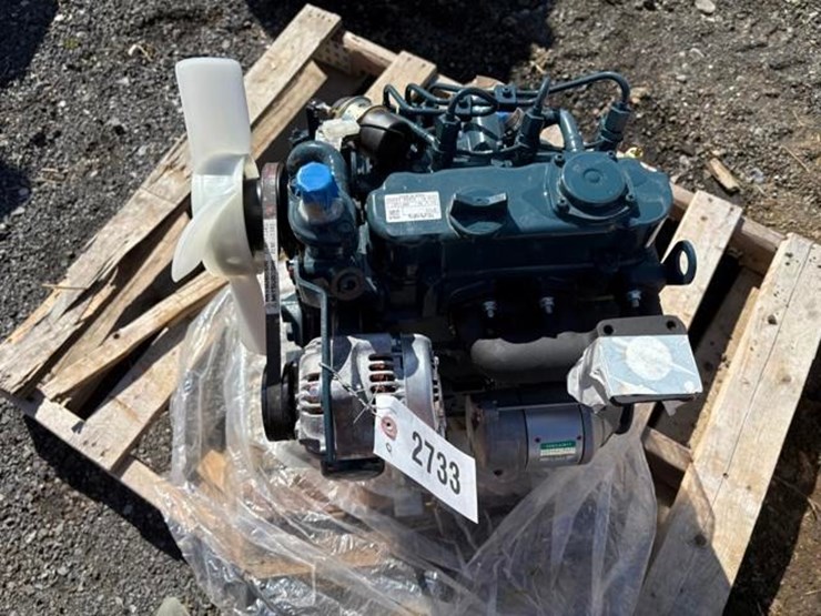 kubota-d722-engine-image-2