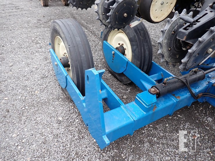 kinze-3600-image-7