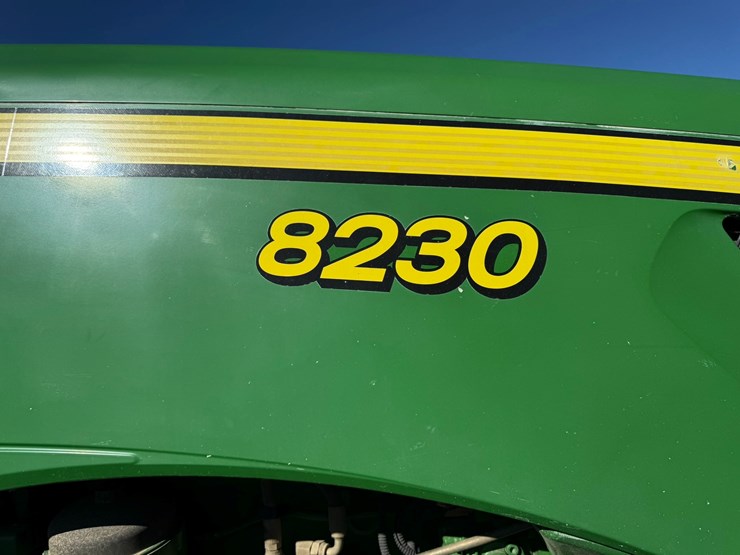 2007-john-deere-8230-image-7