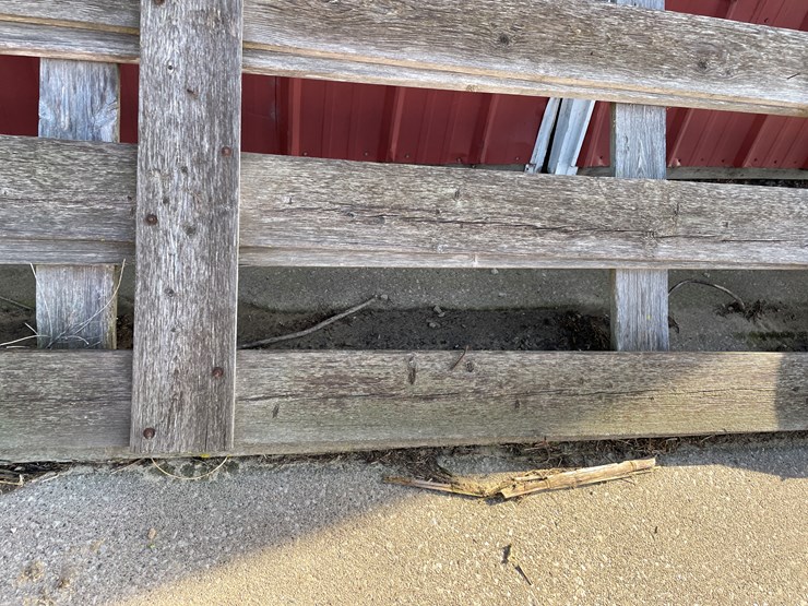 #6073-•-(2)-16'-wood-gates-image-8