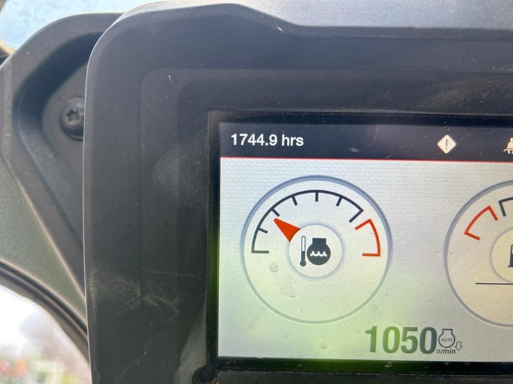 2020-bobcat-t76-image-23