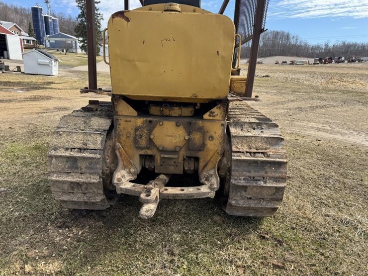 caterpillar-d6-image-10