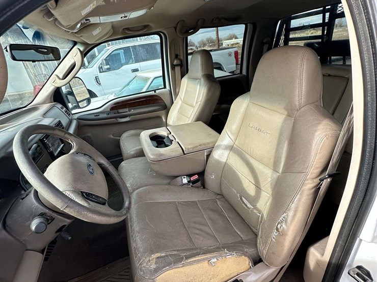 2004-ford-f250-lariat-image-15