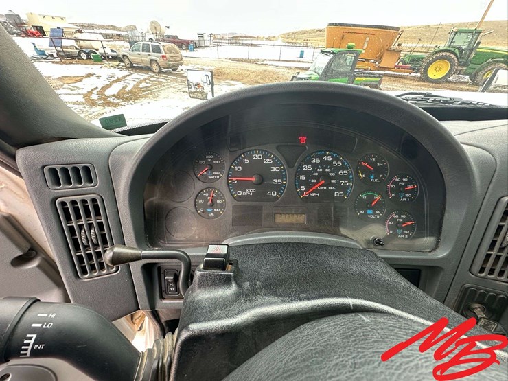 2004-international-7600-image-25