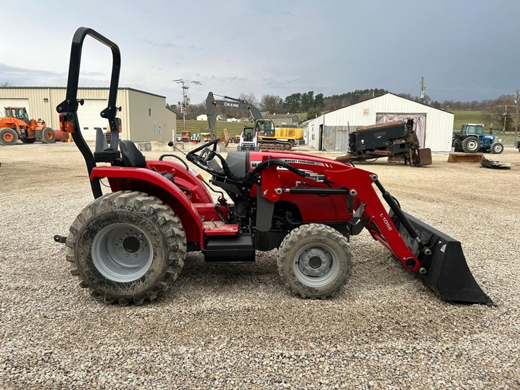 2015-massey-ferguson-1734e-image-5