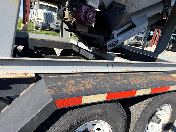 2004-convey-all-bts240-image-50