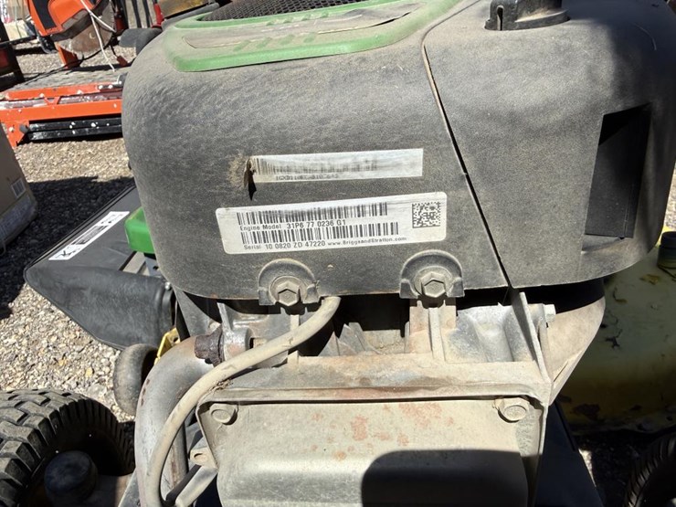 john-deere-d110-image-10