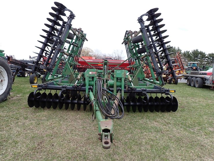 john-deere-726-image-2