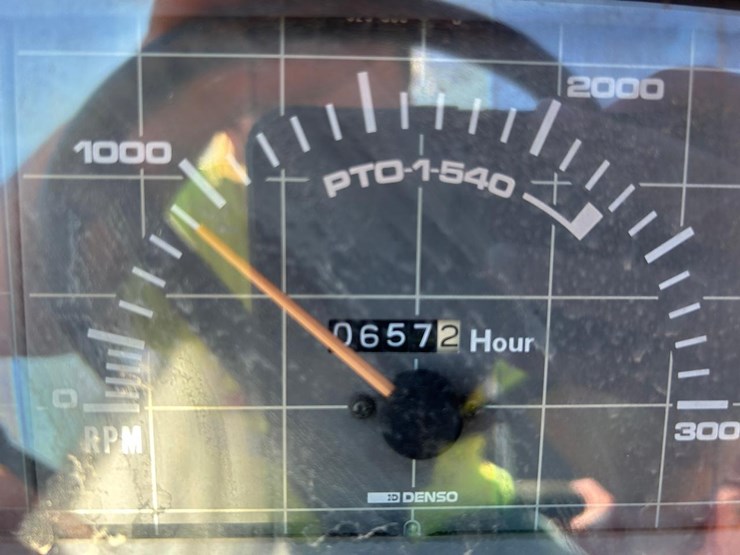 kubota-m5700-image-30