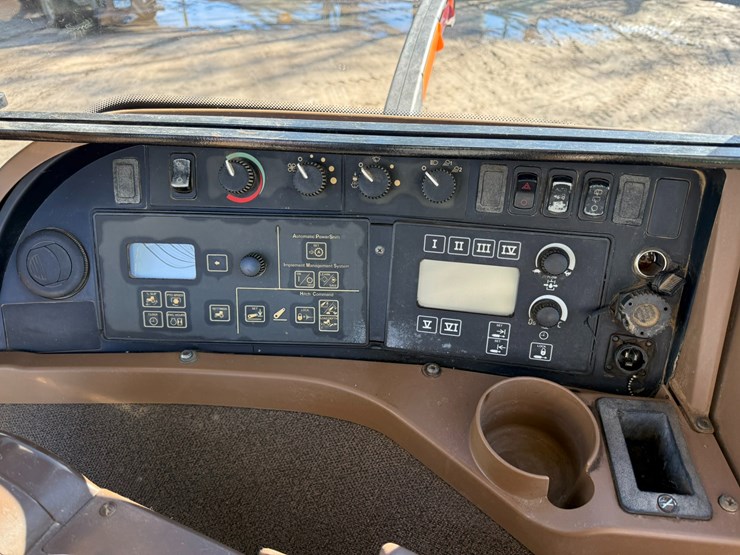 2007-john-deere-8230-image-49