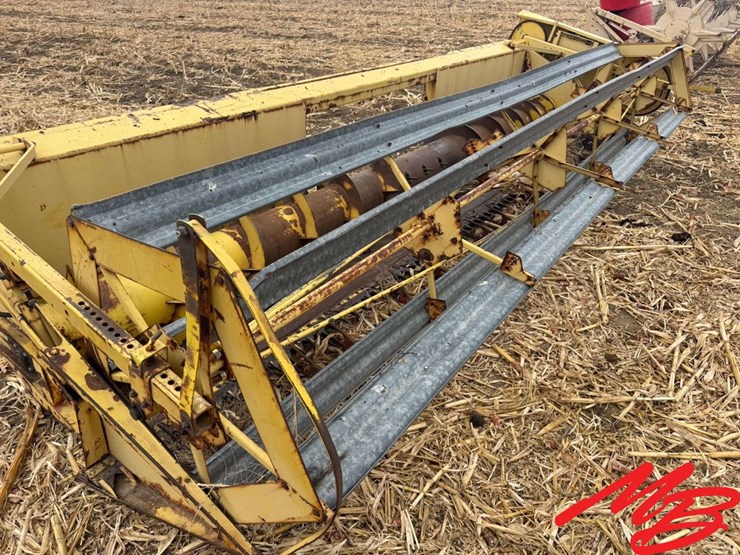 new-holland-960-image-14