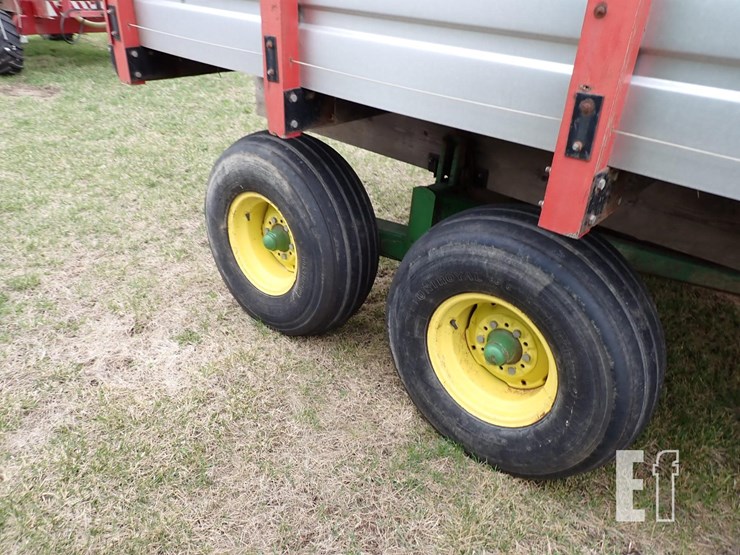 john-deere-1275-image-6