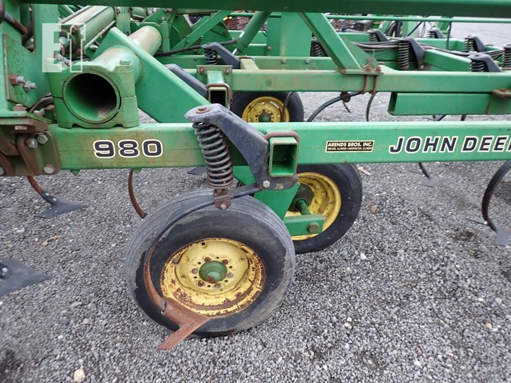 john-deere-980-image-12