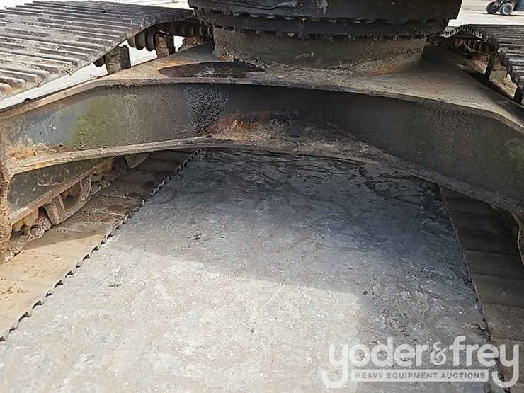 2003-komatsu-pc270-7-image-21