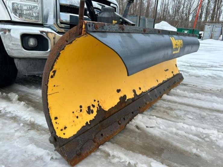 2011-ford-f350-image-44