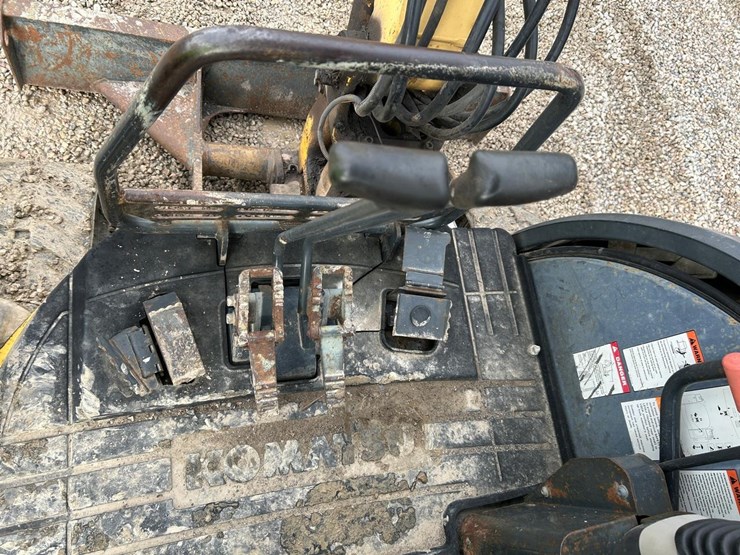 komatsu-pc35mr-2-image-18