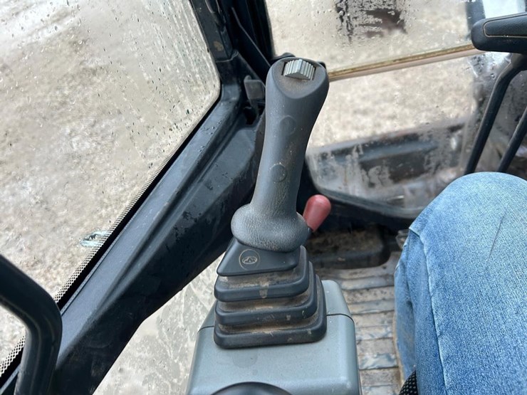 2020-bobcat-e42-image-25