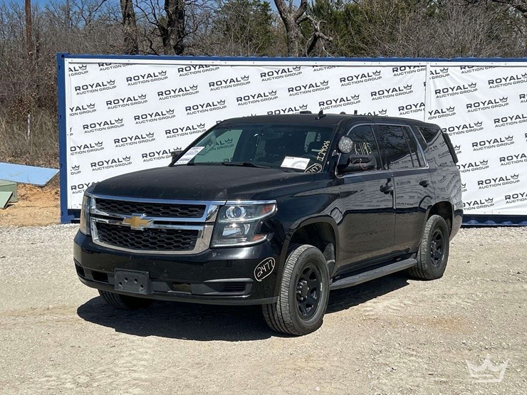 2017-chevrolet-tahoe-image-1