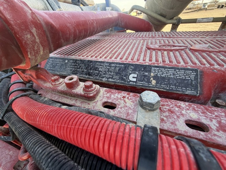 2021-peterbilt-367-image-15