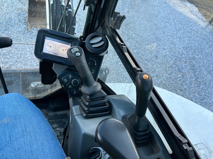 2023-bobcat-e50-image-23