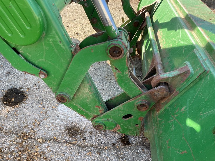john-deere-6150r-image-10
