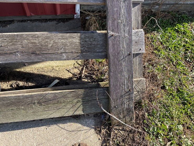 #6073-•-(2)-16'-wood-gates-image-12