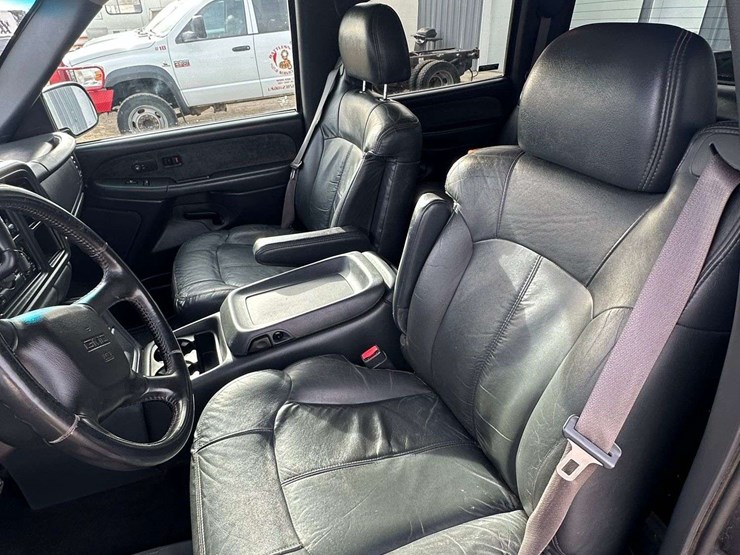 2002-gmc-2500-image-20