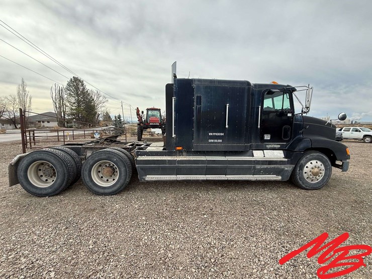 1993-caterpillar-10-image-3