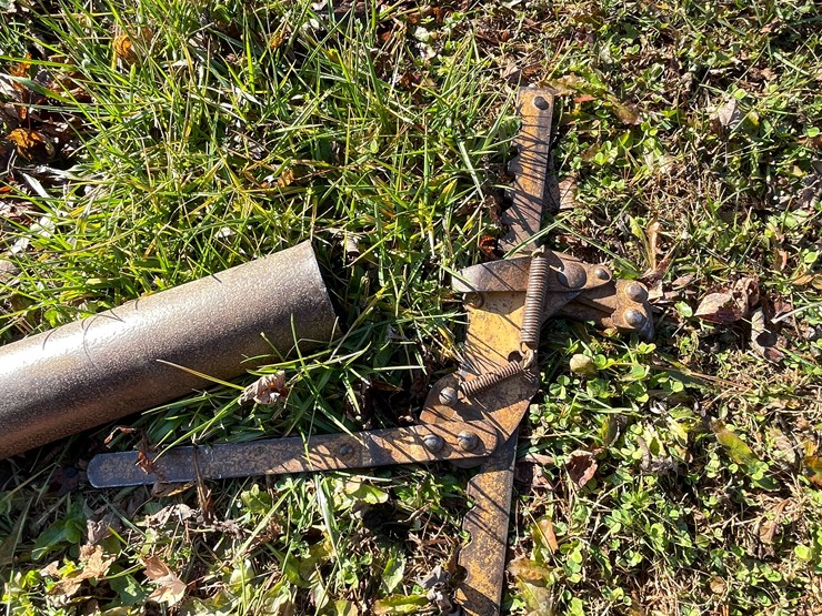 #6094-•-(2)-post-pounders-image-8