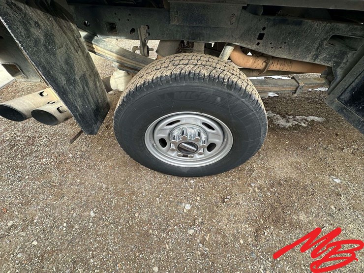 2019-ford-f250-xl-image-17