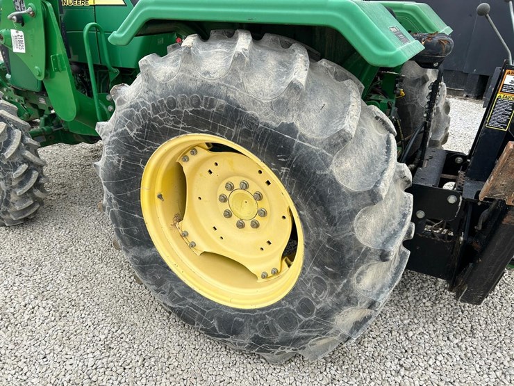 john-deere-5065e-image-18