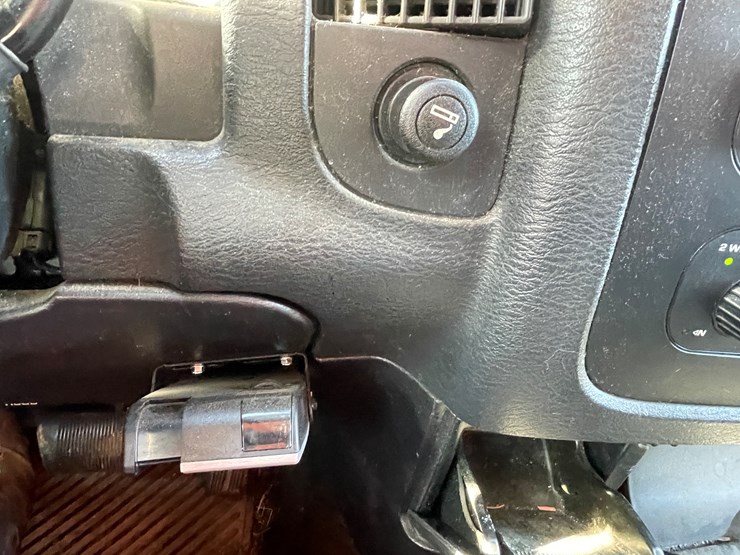 #6018-•-2004-dodge-turbo-diesel-pickup-(wi-title-in-delay)-image-44