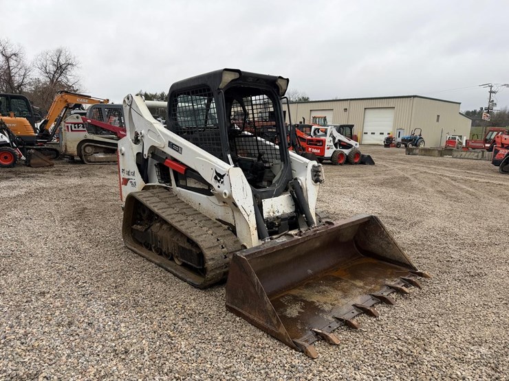 2016-bobcat-t590-image-6