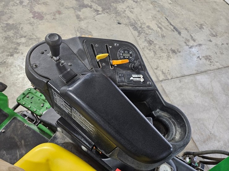 john-deere-7500-image-25