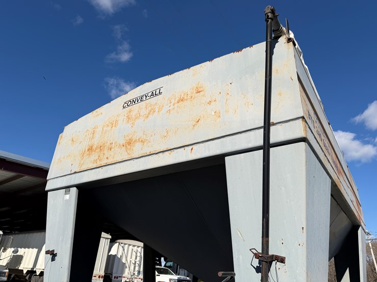 2004-convey-all-bts240-image-53