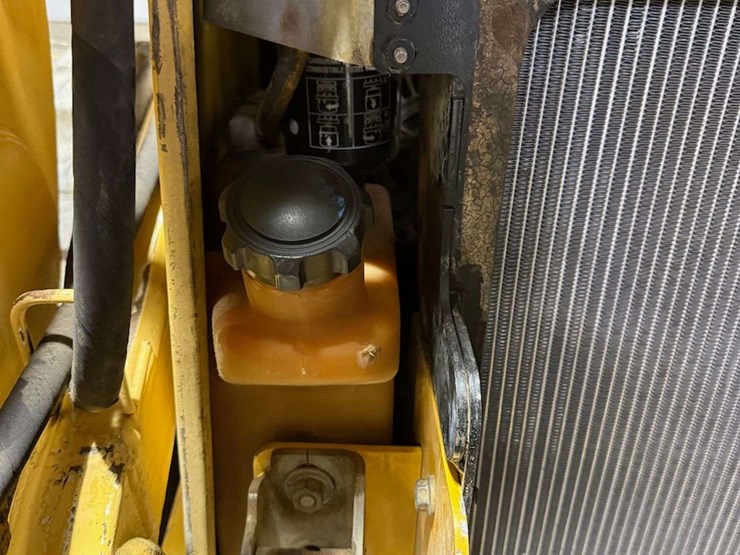 deere-ct322-image-24