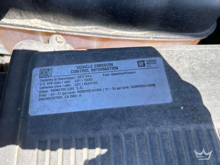 2017-chevrolet-tahoe-image-11