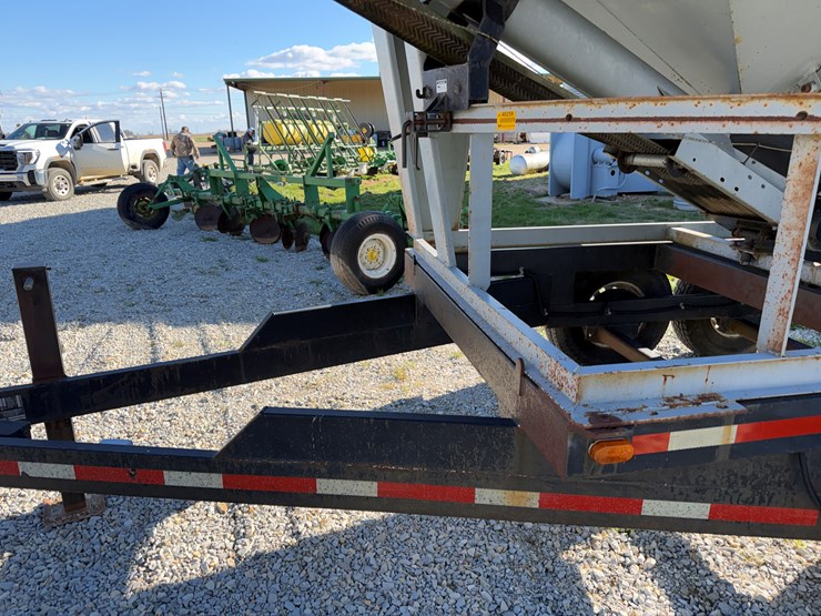 2004-convey-all-bts240-image-26