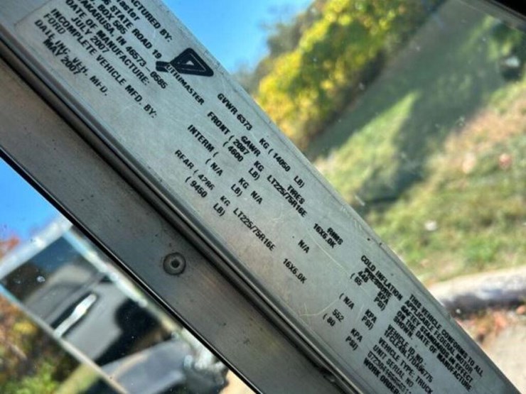 2007-ford-l-image-11