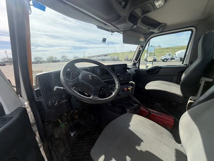 2018-international-lt-image-10