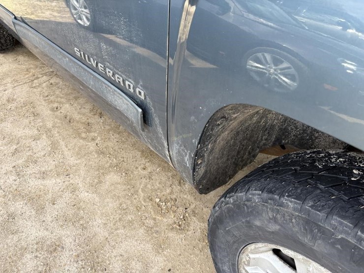 2013-chevrolet-1500-image-5