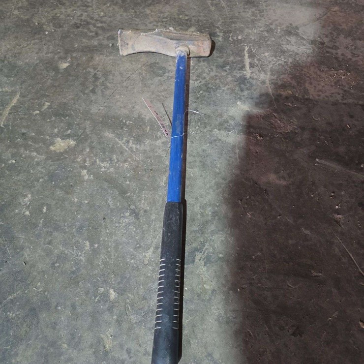 32'' duck bill tire iron bead breaker