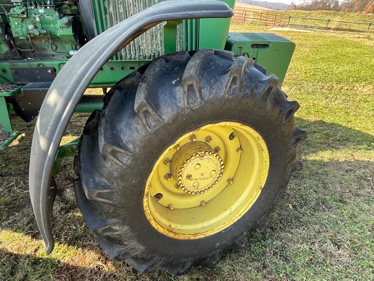 john-deere-4450-image-22