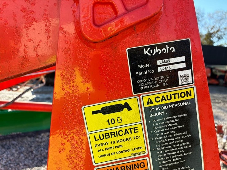 2020-kubota-la805-image-11