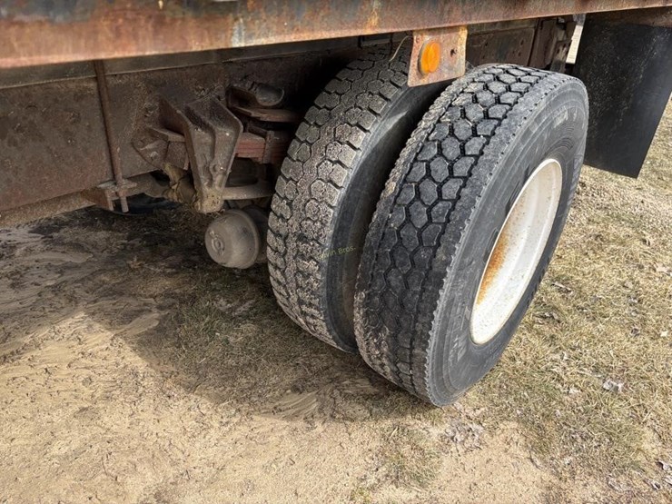 1994-international-4900-image-5