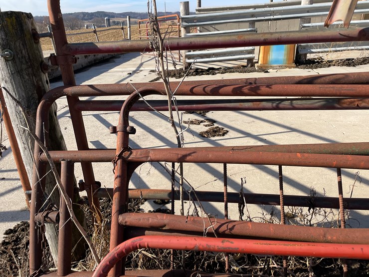 #6062-•-used-gates-image-28