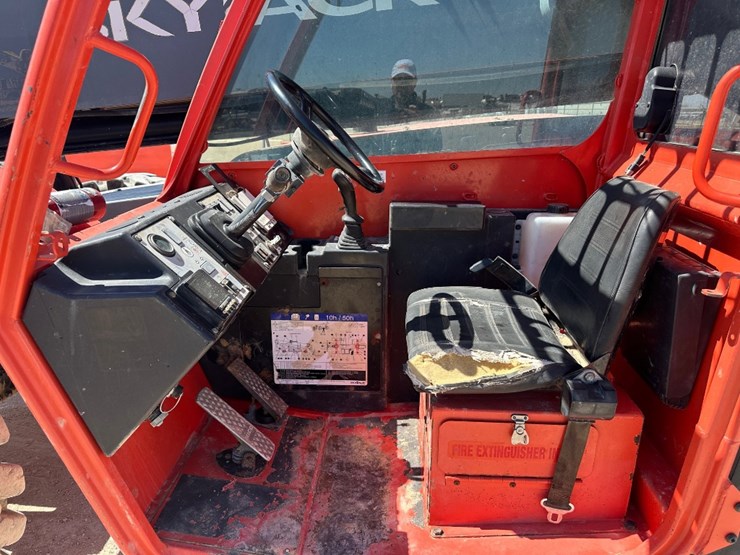 2018-skyjack-sj1056-image-9