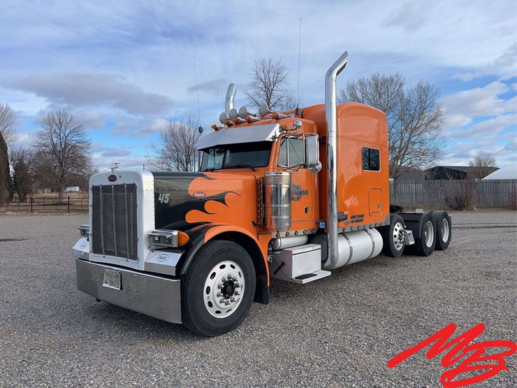 2004-peterbilt-379-image-1